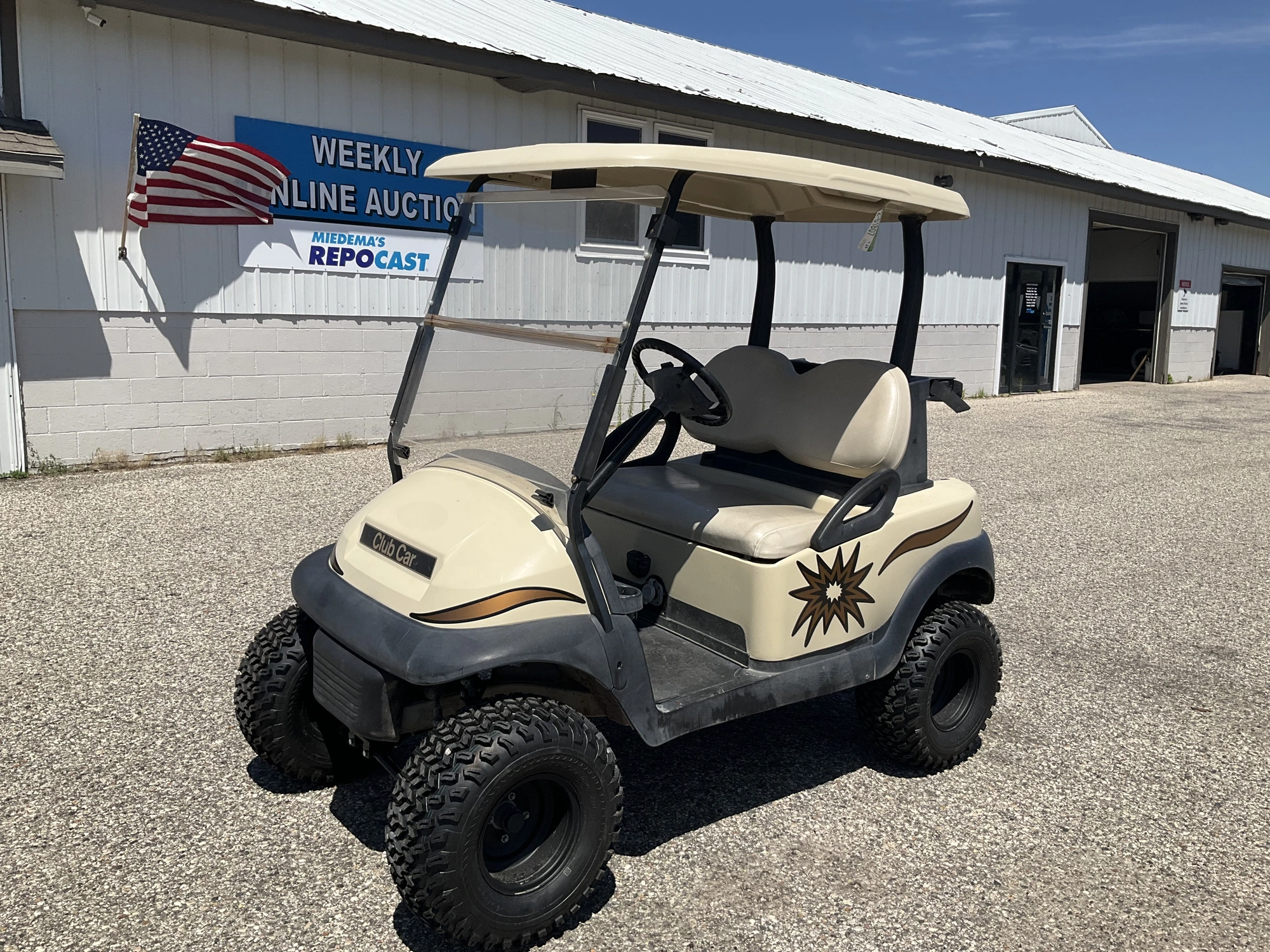Used 2005 CLUB CAR ELECTRIC CART Golf Carts Michigan US | Miedema Asset Management Group #1325781