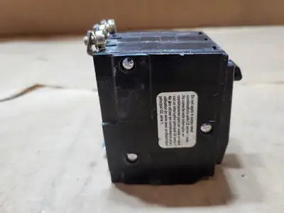 Used SQUARE D QOB320 Switchgears British Columbia CA | Lenmark #1438493