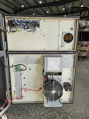 USED 2015 FANUC R-2000IC/210F