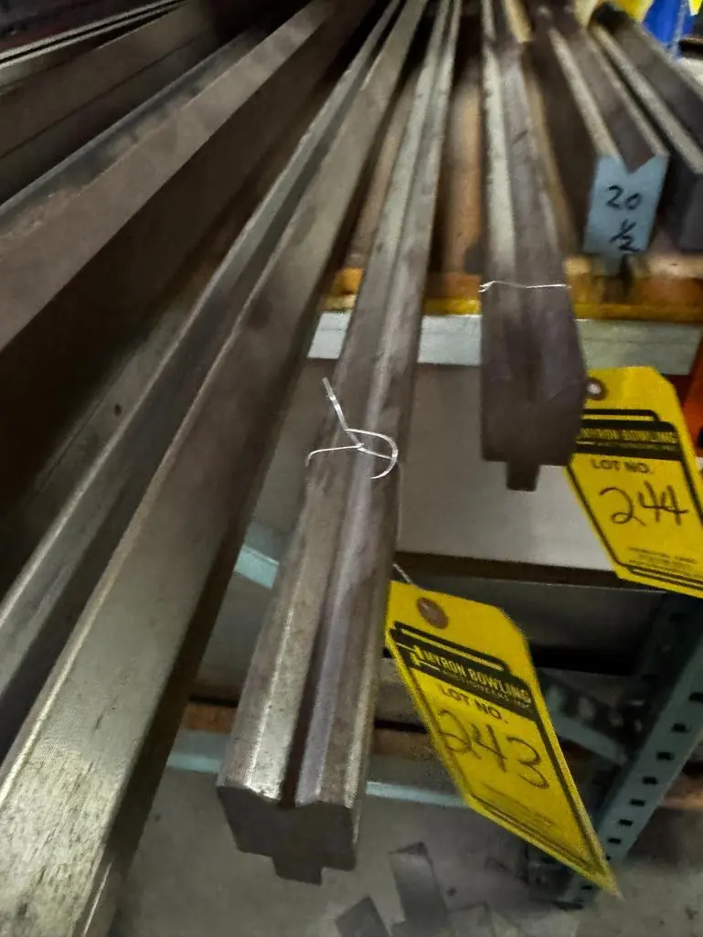 Used _UNKNOWN_ _UNKNOWN_ Press Brake Tooling Ohio US | Myron Bowling Auctioneers Inc #1518516