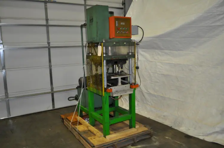 Used NINGBO JIA _UNKNOWN_ Hydraulic Presses | D & D Industries #438061