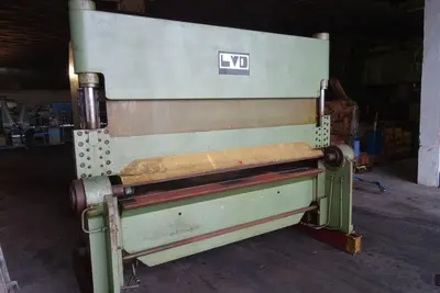 USED LVD 40 TON X 2500 MM