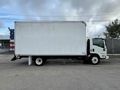 Used 2023 ISUZU NPR HD Box trucks Florida US | Truck and Van Outlet #1509234