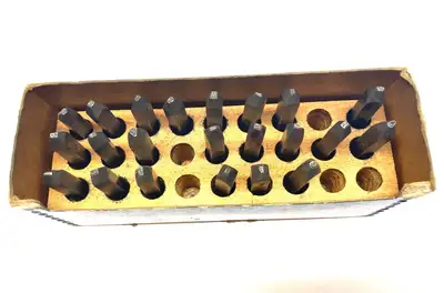 USED PREMIER HEAVY DUTY STEEL DIES