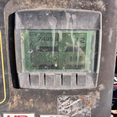 USED 2015 Genie S-65