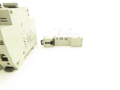 Allen Bradley 1492-SP1C050 Circuit Breaker 5A Lot of 10