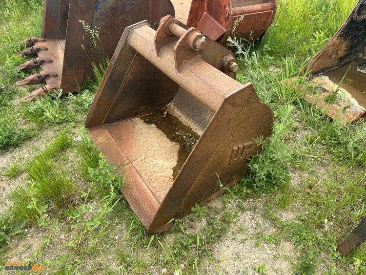 Used UB GRADALL BUCKET Earth Buckets Michigan US | Miedema Asset Management Group #1148333