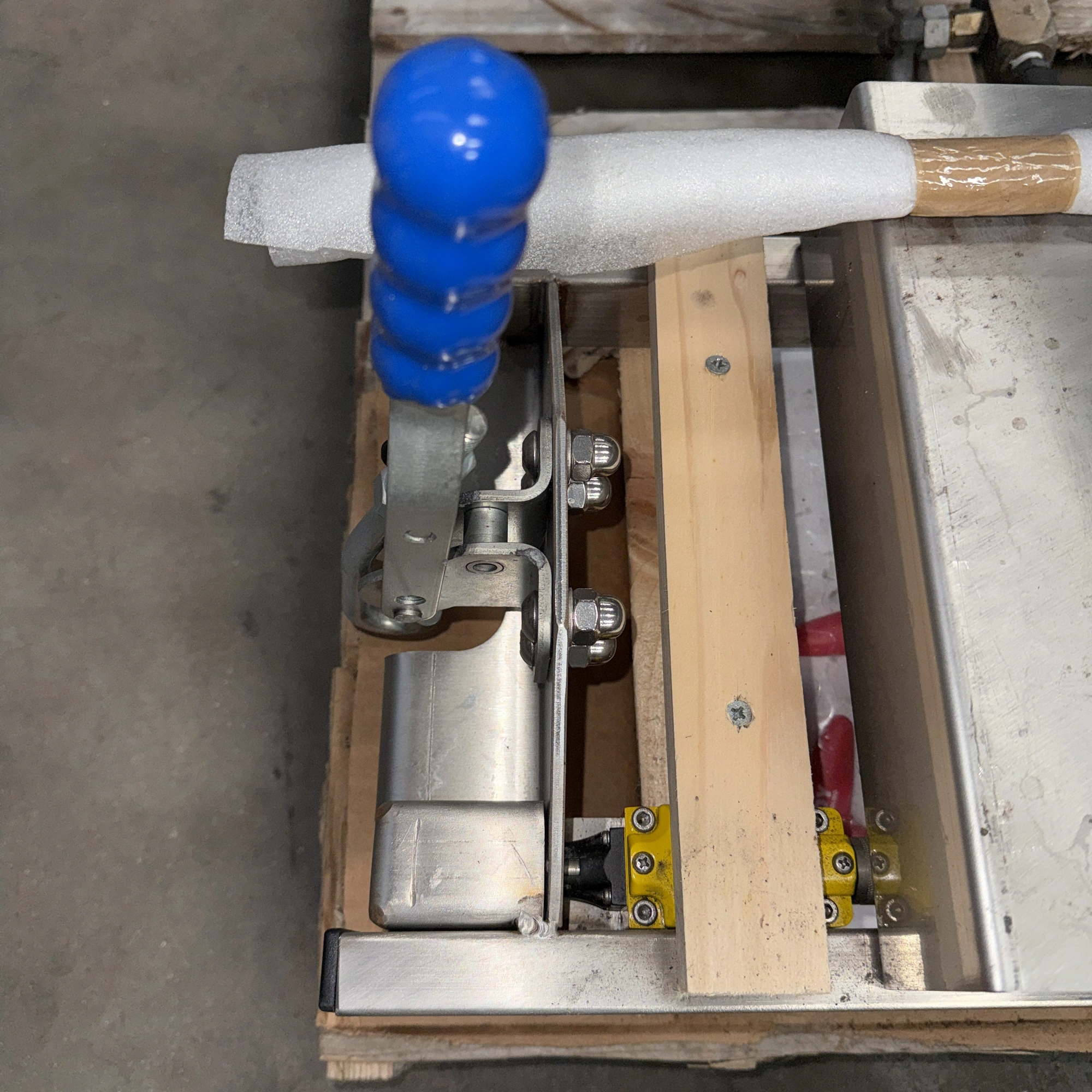 0.37 kw Euromixers IBC & Bridge