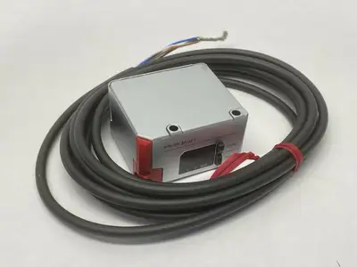 LR-W500 | Keyence  Self-Contained Full-Spectrum Sensor 2m Cable Type - New Other