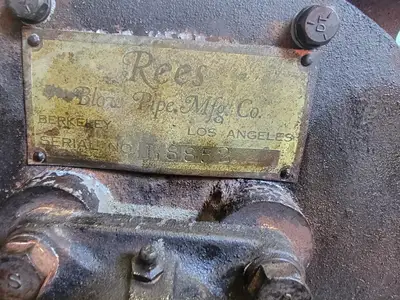 Rotary Airlock Valve Feeder, Cast Iron, Square Inlet, Chain Drive - Serial 11852