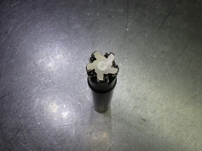 Ingersoll 3/4" 5 Flute Coolant Thru Endmill 3/4" Shank 1TJ1B-0700784R01 (LOC3514)