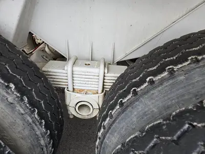 USED 1985 RELIANCE 28FT