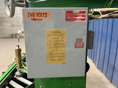 USED RUVO 2200A