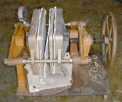 USED SS CLAD FILTER PRESS 13" X 13"