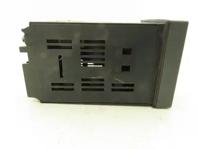Honeywell UDC3000 Digital Temperature Controller DC300K-E-0A0-20-0000-0