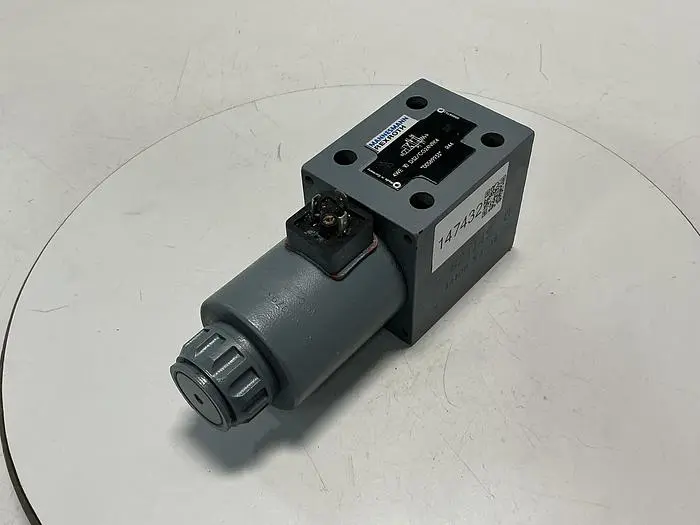 Used REXROTH 4WE 10 D32/CG24N9K4 Valves/Fittings Michigan US | Ideal Machinery #691207