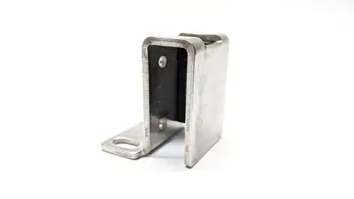 USED KEYENCE REFLECTOR WITH MOUNTING BRACKET