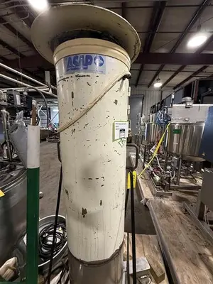 Sweco 24" Sifter on Tall Frame without Decks
