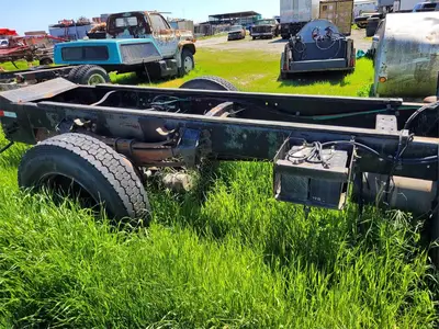 USED 1987 FORD LN8000