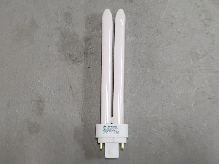 Used SYLVANIA 20673 Lighting British Columbia CA | Lenmark #253689