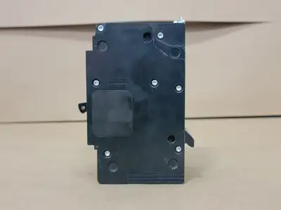 NEW SQUARE D EDB36050