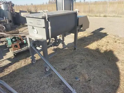 Used BLENTECH SM-18C44-3D Ribbon Blenders California US | Machinery & Equipment #1324654