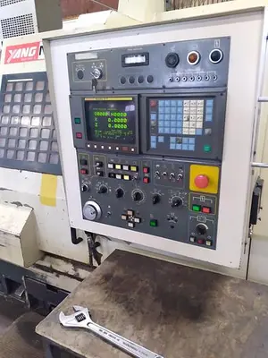 USED 1994 YANG ML-25A