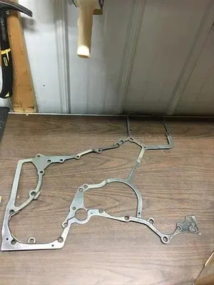 New | in-Stock CUMMINS GEAR COVER GASKET 4922528 Engine Parts & Accessories Pennsylvania US | East West Machinery & Drilling #1415945