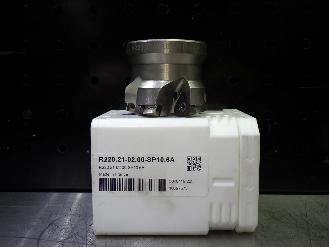 SECO 2" Coolant Thru Indexable Facemill 3/4" Arbor R220.21-02.00-SP10.6A (LOC1135A)