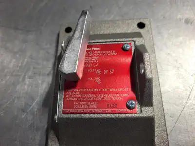 NEW CROUSE-HINDS DSFS937 SA