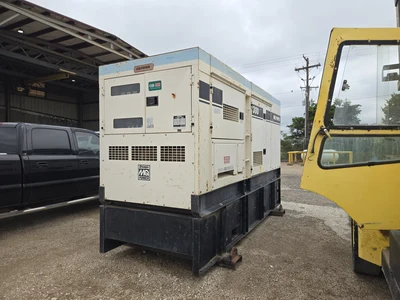 Whisperwatt DF-3300K 3-Phase Diesel AC Generator, 3,346 Hours (Needs Battery)