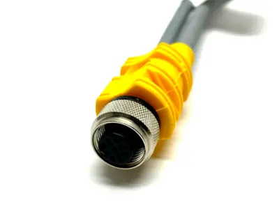 VBRK 4.4-2RS 4T-0.3/0.3, U0907-1 | Turck VBRK 4.4-2RS 4T-0.3/0.3 Splitter 2-Way U0907-1 - New