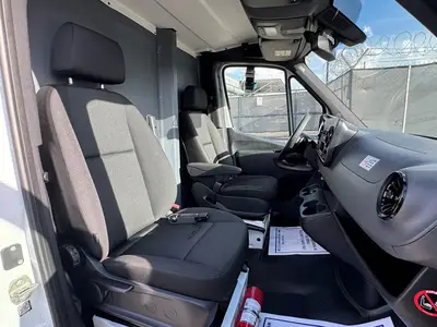 Used 2019 FREIGHTLINER SPRINTER 3500 Tractors & Trailers Florida US | Truck and Van Outlet #1506260