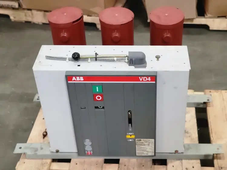 Used ABB VD4 1206-16 Switchgears British Columbia CA | Lenmark #240477