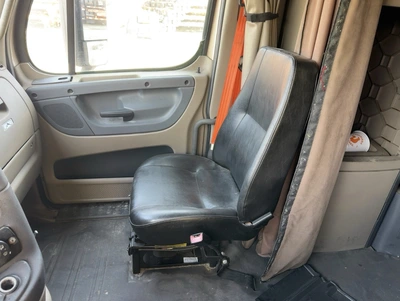 USED 2015 FREIGHTLINER CASCADIA