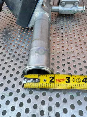 USED 2 ITT PURE FLO RA0.5MAX DIAPHRAGM VALVE  W/ 1 1/2 AND 3/4" SANITARY FITTING
