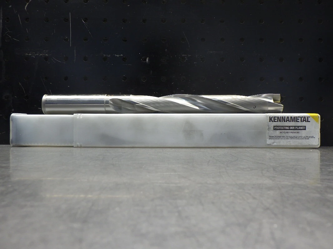 Kennametal .9687" Coolant Thru 7xD Drill 1" Shank KSEM0969R7SS100 (LOC2982B)