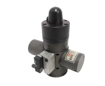 NEW BTM LPLC38-G-40.00-PT-FL-BL-PDC-2 LOCKING PIN LPLC38G4000PTFLBLPDC2