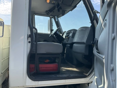 Used 2007 INTERNATIONAL 4200 Bucket (boom) trucks Michigan US | Miedema Asset Management Group #1304736