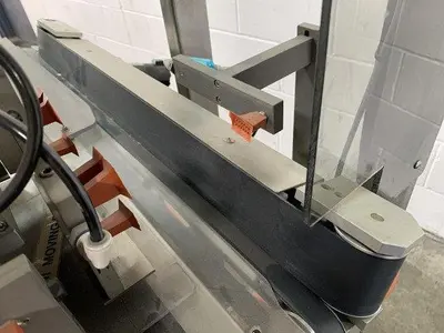 Urania PouchPro Pouch Handling System