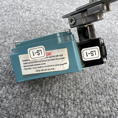 Used Honeywell SZL-WLC-A-N Relays & Switches California US | Davliegogo LLC #1706081