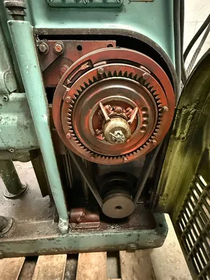 MILWAUKEE H No. 3 Horizontal Milling Machine | ListingHippo (6)
