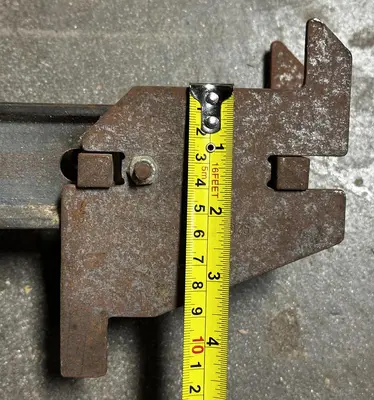 Lot of 32 JTL Taylor Glue Rack Clamp Carrier Clamps