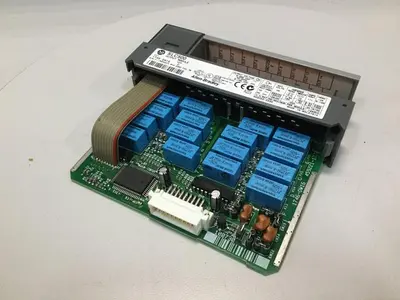 USED ALLEN BRADLEY 1746-0W16