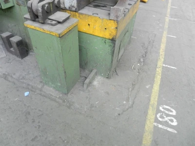 USED LVD EMC 200 TON