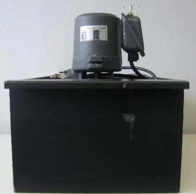 Industrial Coolant Pump 1/8HP With 24" Long x 12" Wide x 8" Deep Tank 110 VAC