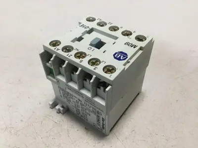 USED ALLEN BRADLEY 100-MO9NZ.31 SER A