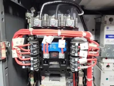 NEW ALLEN-BRADLEY YUTKNPN90/2AN