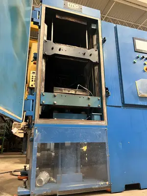 USED 2011 TMP TMP VACUUM PRESS