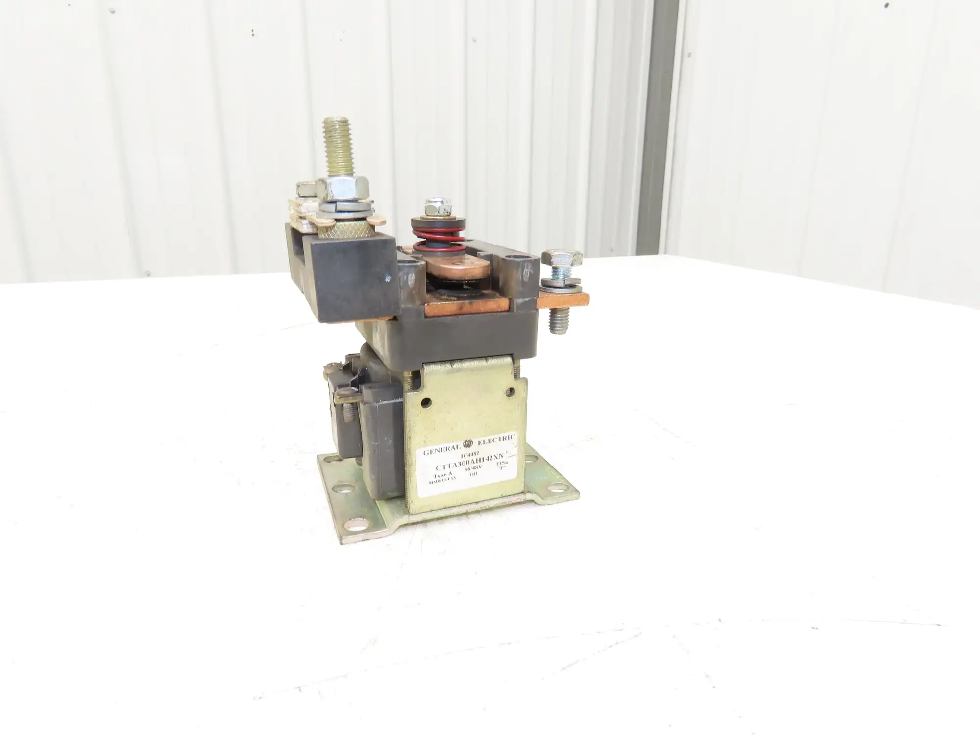 General Electric CTTA300AH142XN Yale Forklift Motor Contactor 26/48V Off ERC080